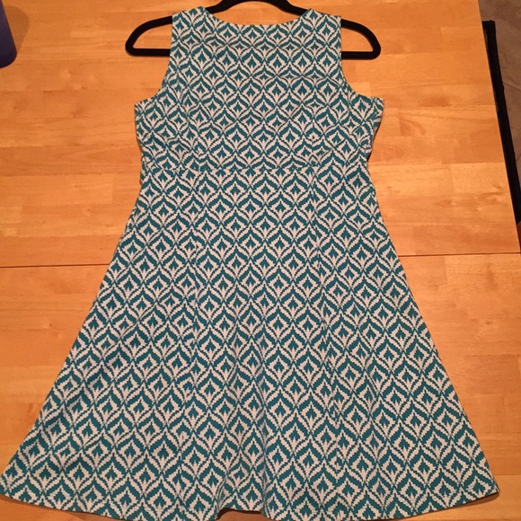 Casual New York & Company dress - Picture 2 of 4